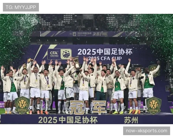 北京国安近期赛场表现平稳，关键位置磨合仍需时间。